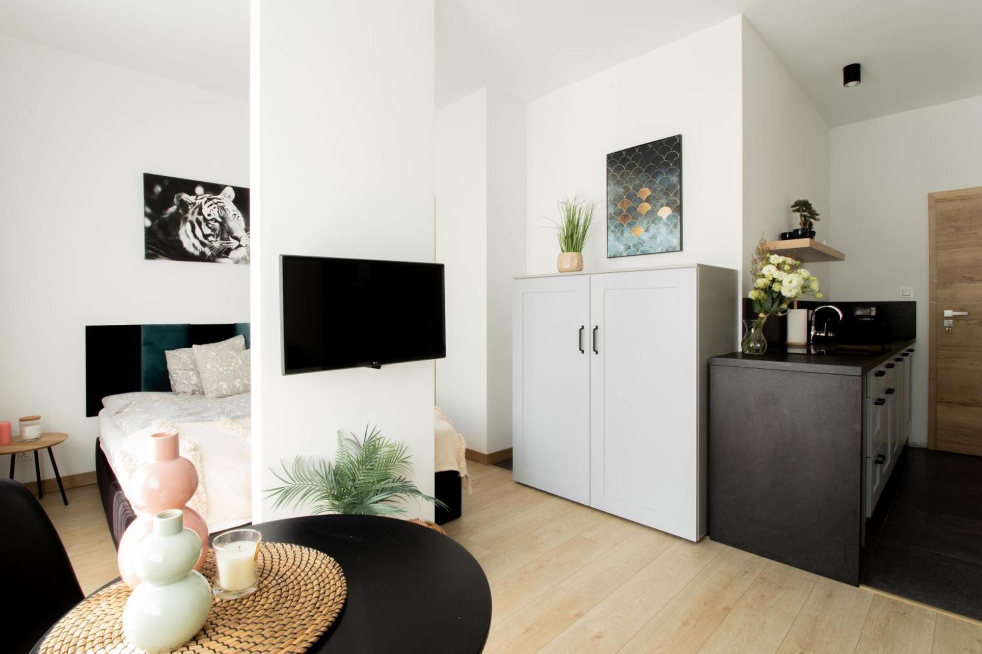 Piotrapartments - Big City Life Apartments In Central Warszawa Exterior photo
