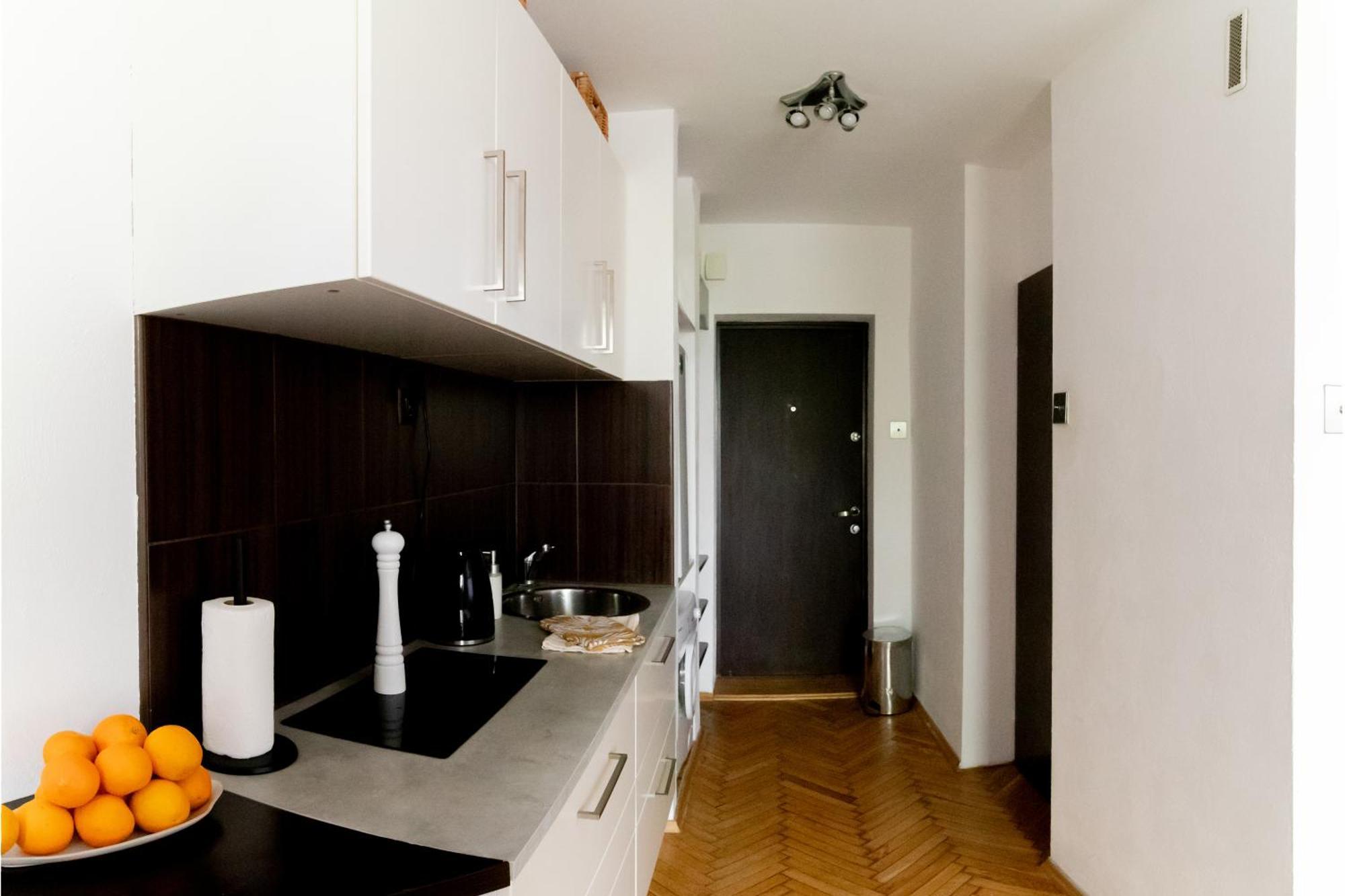 Piotrapartments - Big City Life Apartments In Central Warszawa Exterior photo